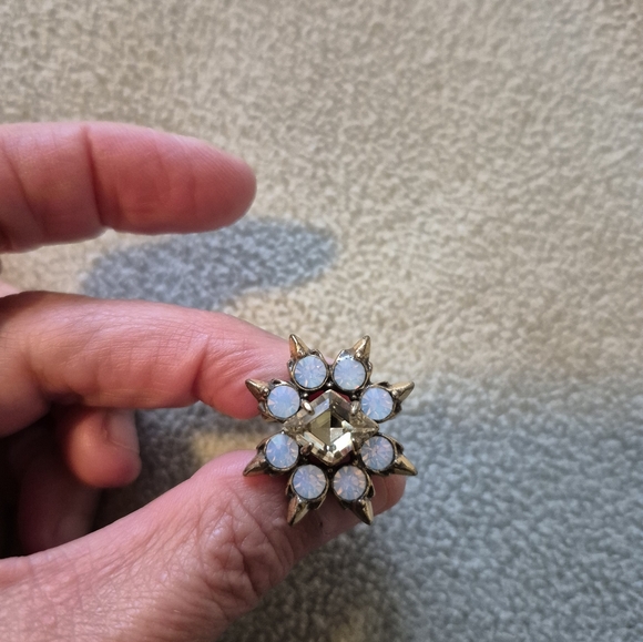 Stella and Dot Eva Cocktail Ring - Picture 4 of 4